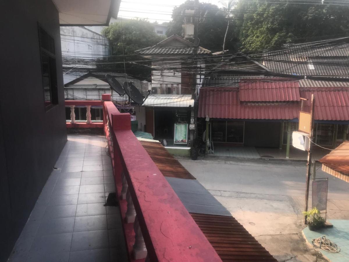 Hostel Outback1990 Haad Rin Exterior foto